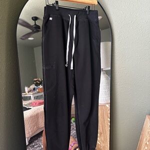Figs Women’s Black High Wasted Zamora Jogger Scrub Pant - XS Tall